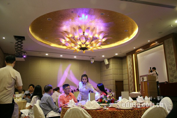 新加坡tmc學(xué)院酒店旅游管理專業(yè):入學(xué)要求