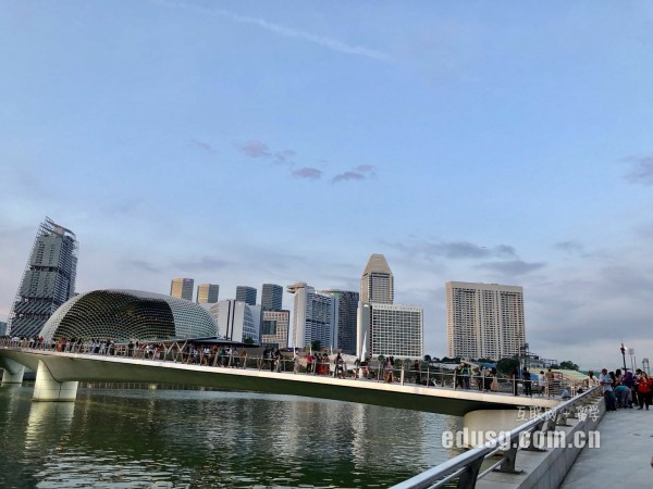 新加坡上小學