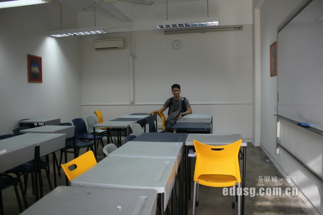 新加坡大學留學一年費用