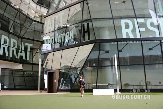 RWһX