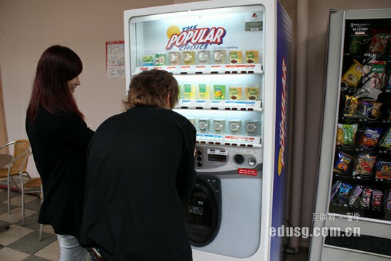 ȥRСW