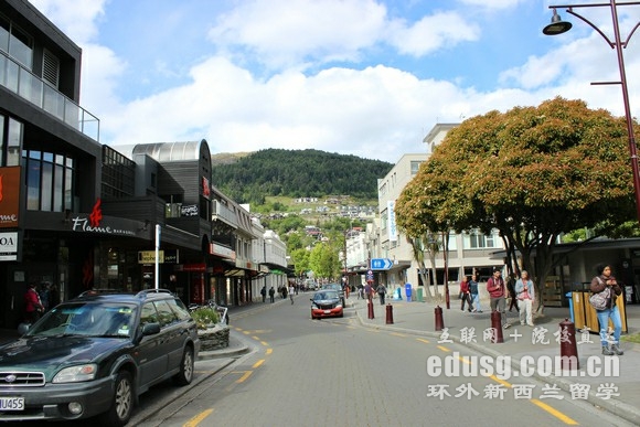mW(xu)w팣I(y)