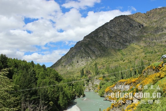 ՈmitI