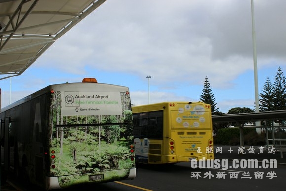 mW(xu)W(xu)