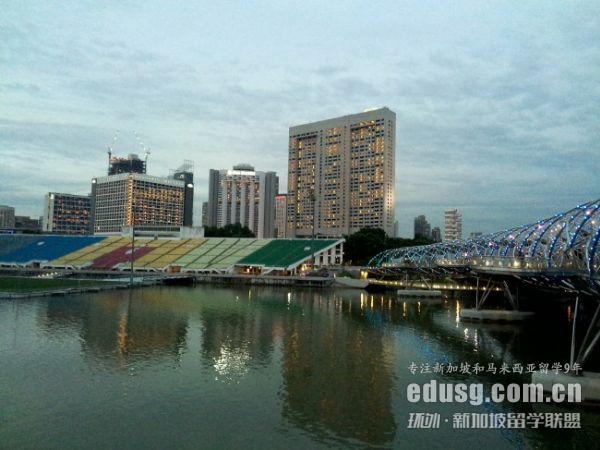 申請新加坡研究生學(xué)校