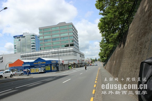 mW宋I
