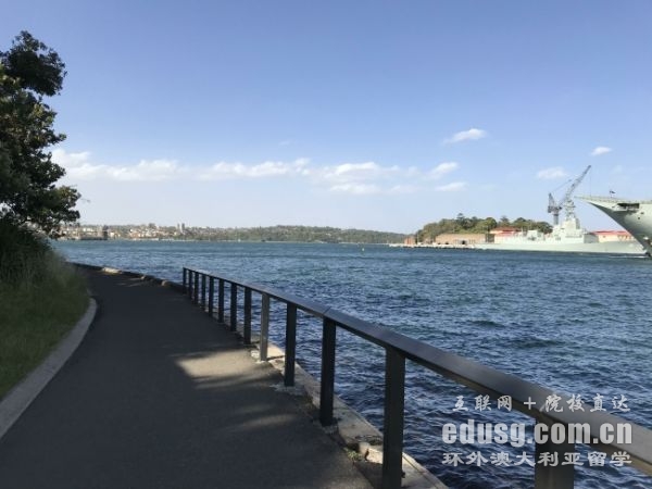 ް˴У2023
